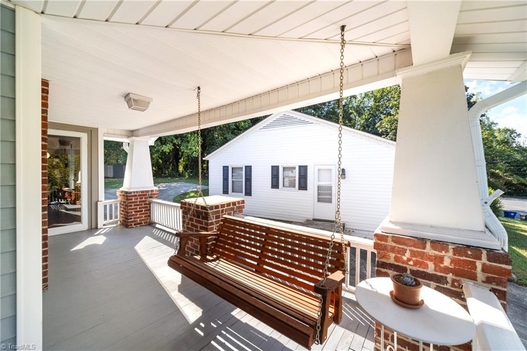 Winston-Salem, North Carolina 27103, United States, 3 Bedrooms Bedrooms, ,1 BathroomBathrooms,Residential,Active,204457