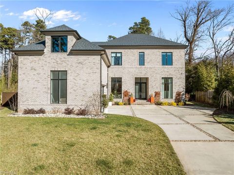 2108 Berkshire Lane Greensboro NC 27408