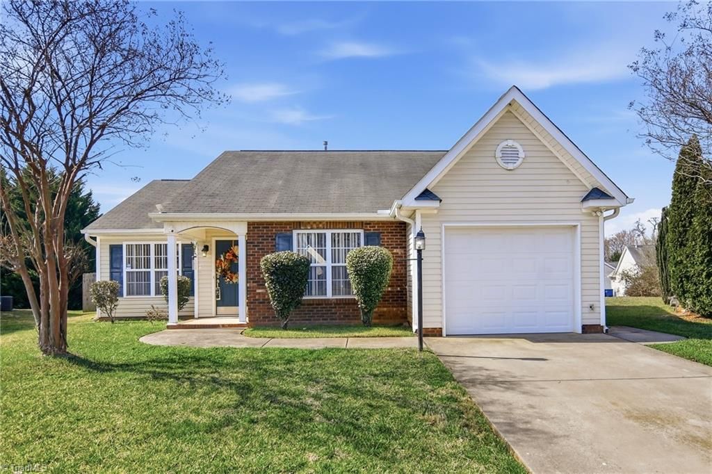 Photo of 5812 Huckleberry Court, Winston-Salem, NC 27105 (MLS # 1211707)