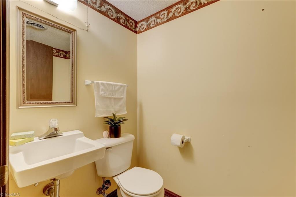4272 Boyd Wright Road, Burlington, North Carolina image 26