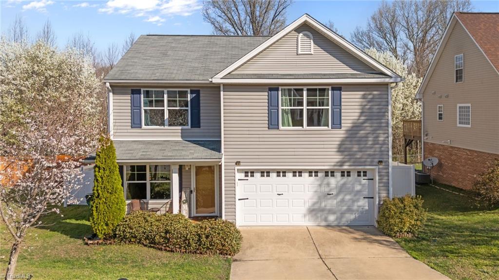 Photo of 865 Winterside Lane, Winston-Salem, NC 27107 (MLS # 1230351)