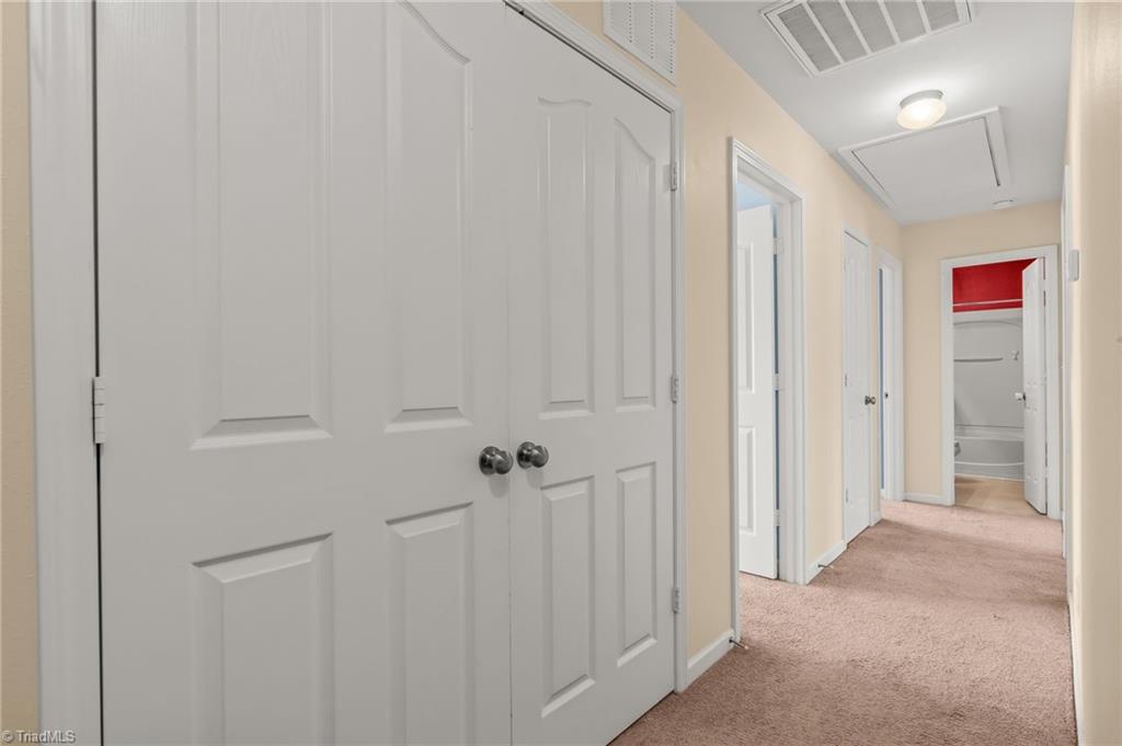 4881 Old Towne Village Circle, Pfafftown, North Carolina image 18