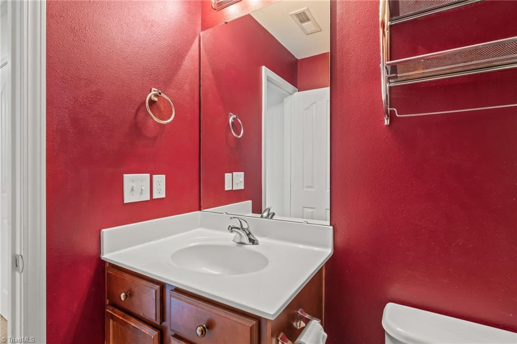 4881 Old Towne Village Circle, Pfafftown, North Carolina image 30