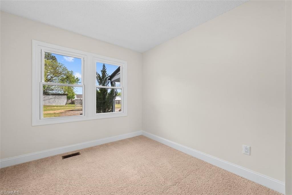 411 Hasty School Road, Thomasville, North Carolina image 24
