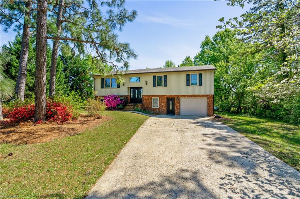 3975 Pine Ridge Drive, Trinity, North Carolina image 4