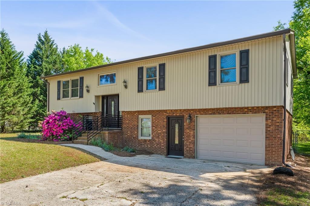 3975 Pine Ridge Drive, Trinity, North Carolina image 2