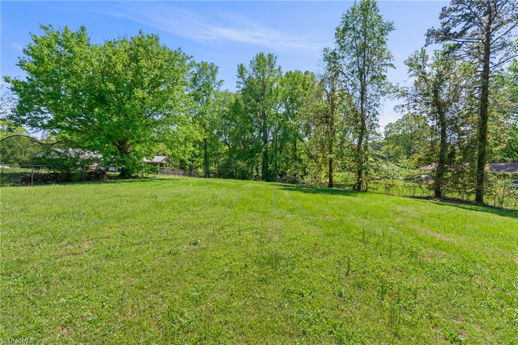 3975 Pine Ridge Drive, Trinity, North Carolina image 39