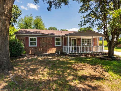 Homes For Sale - 1435 Lanier Court<br/> Burlington, NC 27217