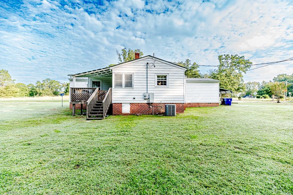 201 Colonial Avenue, Goldston, North Carolina image 21