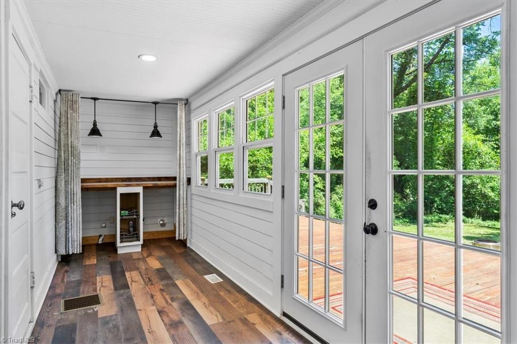 Greensboro, North Carolina 27403, United States, 4 Bedrooms Bedrooms, ,2 BathroomsBathrooms,Residential,Active,122246