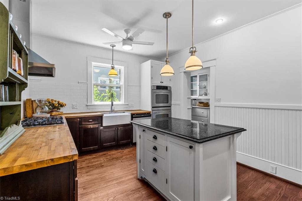 Greensboro, North Carolina 27403, United States, 4 Bedrooms Bedrooms, ,2 BathroomsBathrooms,Residential,Active,122246