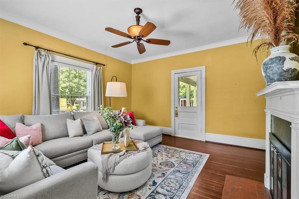 Greensboro, North Carolina 27403, United States, 4 Bedrooms Bedrooms, ,2 BathroomsBathrooms,Residential,Active,122246