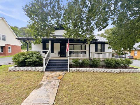 Homes For Sale - 307 Hunsucker Street<br/> Montgomery County, Biscoe, NC 27209