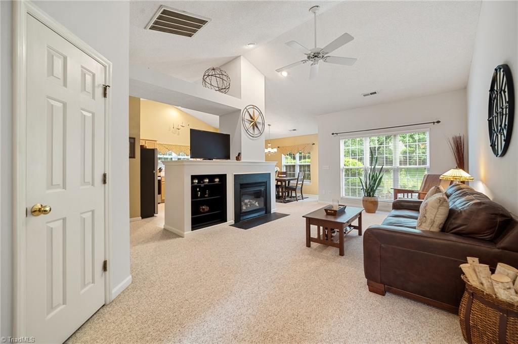 4800 Corinthian Way, Greensboro, North Carolina image 4