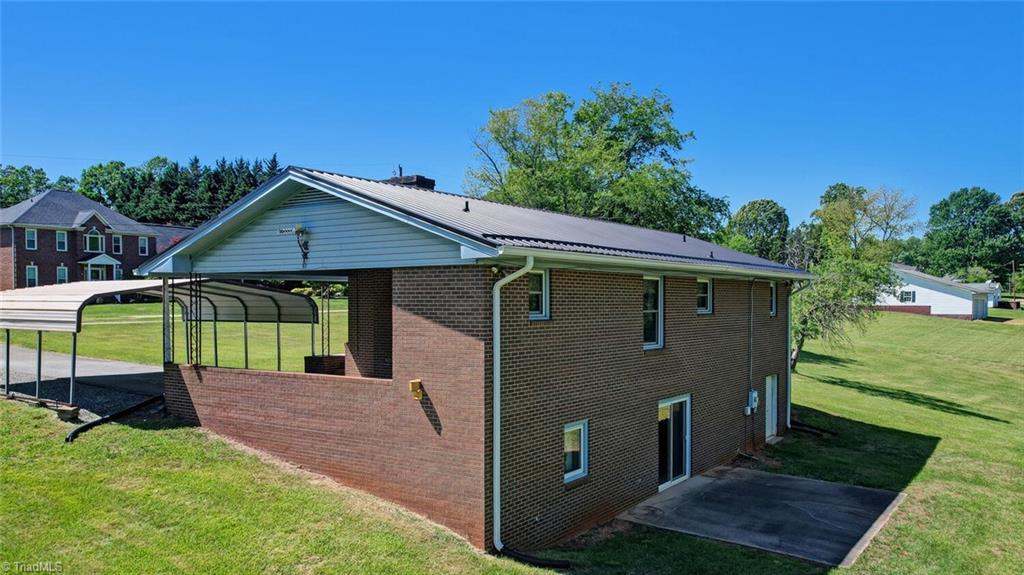 159 Honeysuckle Lane, Reidsville, North Carolina image 33
