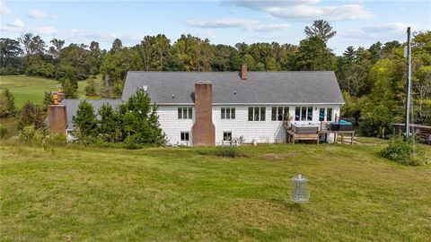 A home in Kernersville