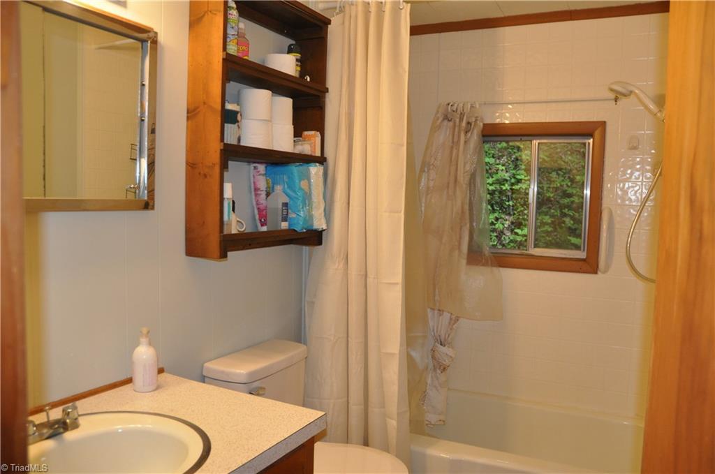 4091 Big Ivy Road, Purlear, North Carolina image 24
