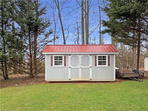 A home in North Wilkesboro