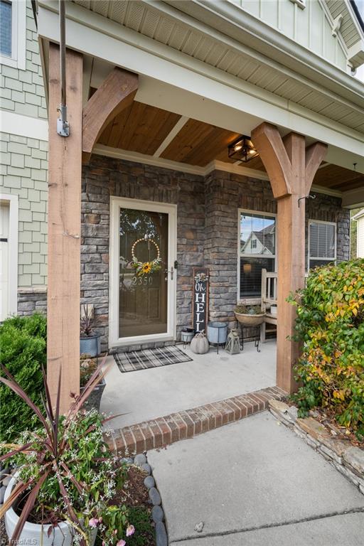 2350 Birch View Drive