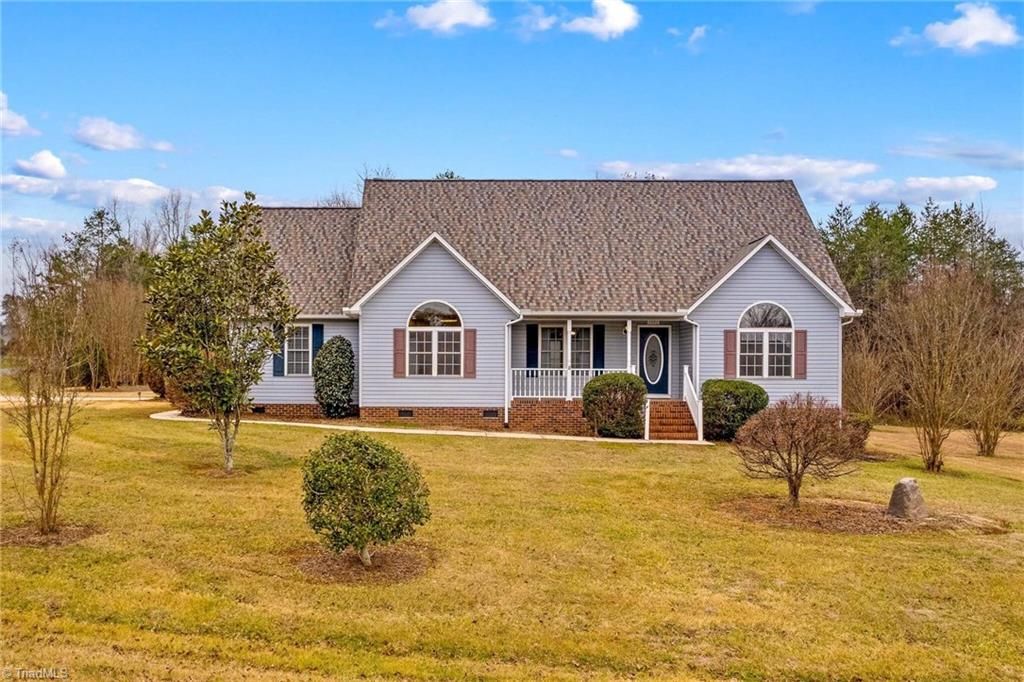 Photo of 1082 Kingsway Drive, Salisbury, NC 28146 (MLS # 1207760)