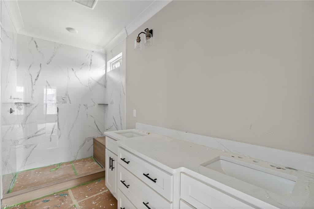 Winston-Salem, North Carolina 27106, United States, 4 Bedrooms Bedrooms, ,4 BathroomsBathrooms,Residential,Active,53345