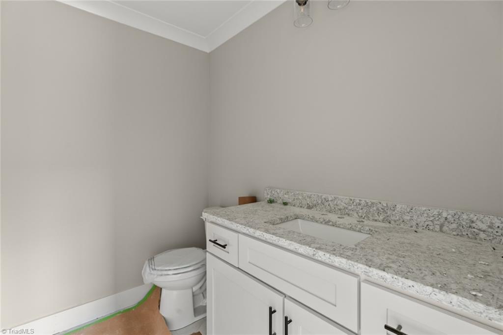 Winston-Salem, North Carolina 27106, United States, 4 Bedrooms Bedrooms, ,4 BathroomsBathrooms,Residential,Active,53345