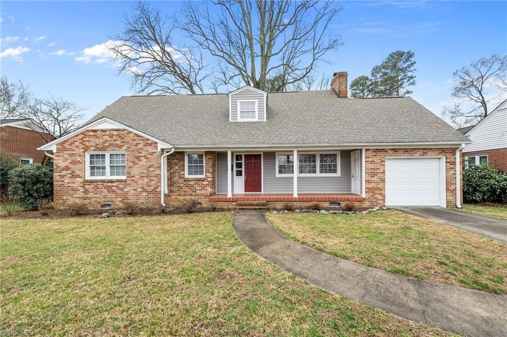 Photo of 2209 Villa Drive, Greensboro, NC 27403 (MLS # 1210047)