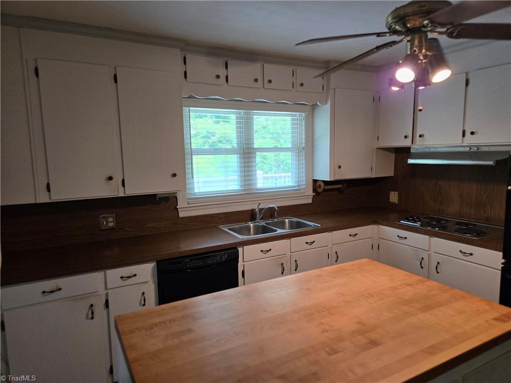 314 Hillcrest Drive, Elkin, North Carolina image 11
