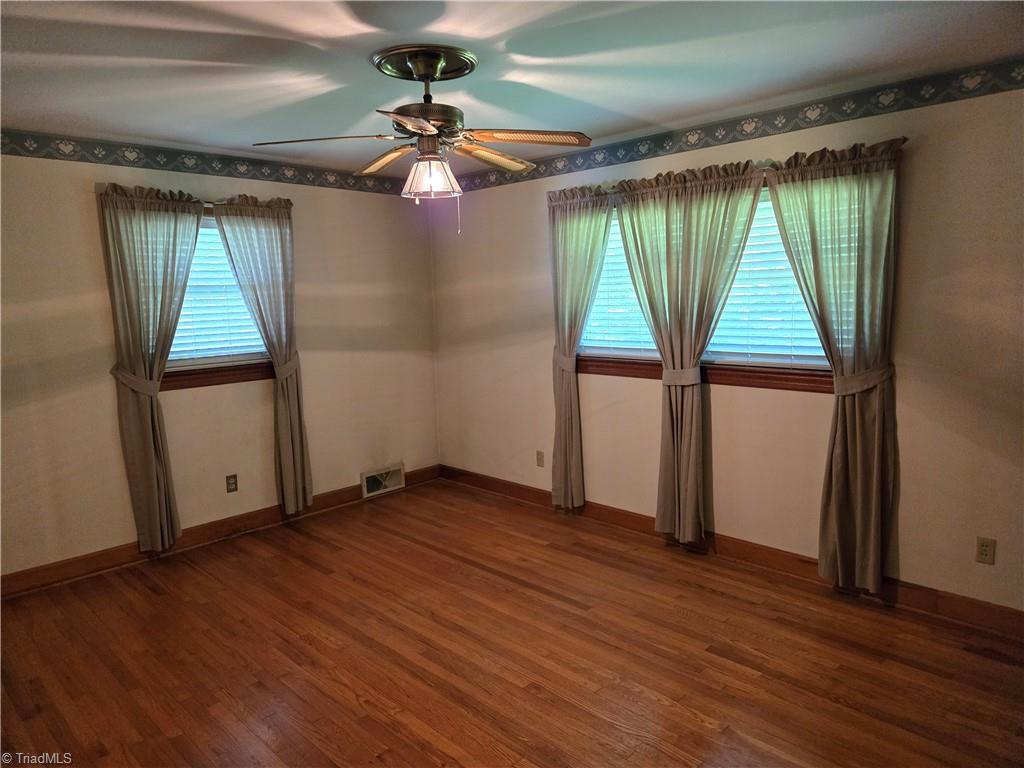 314 Hillcrest Drive, Elkin, North Carolina image 16