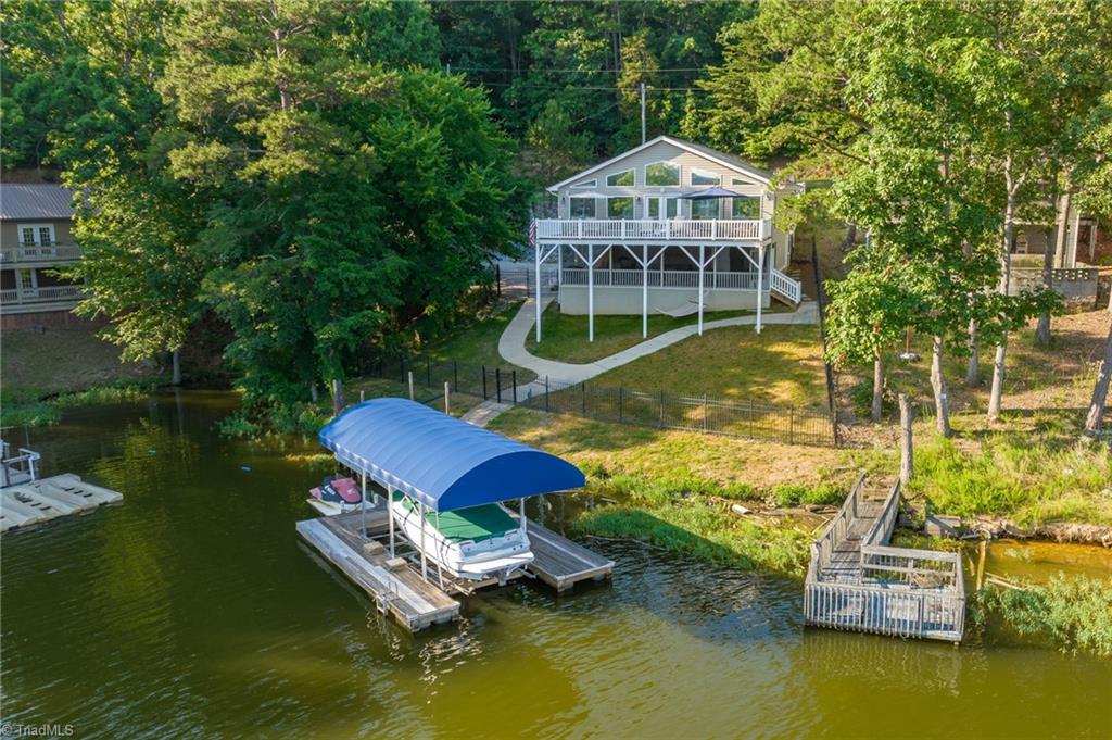 592 Shoreline Road, New London, North Carolina image 2
