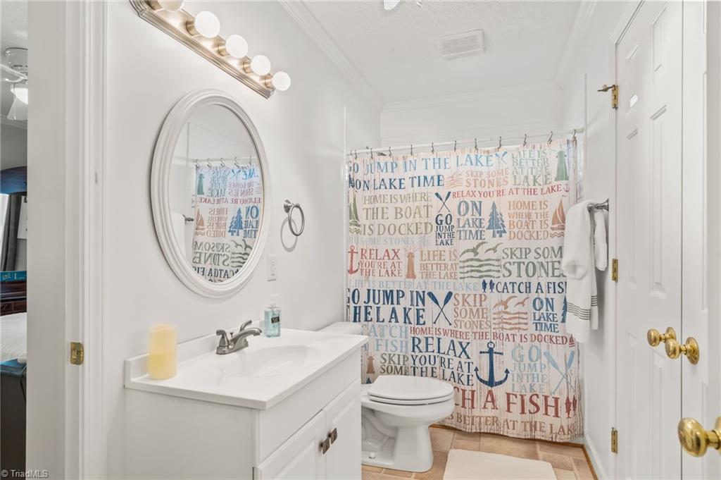 592 Shoreline Road, New London, North Carolina image 24