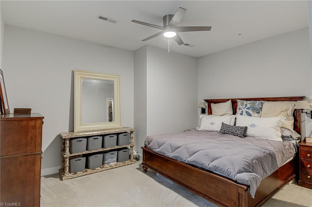 Winston-Salem, North Carolina 27101, United States, 2 Bedrooms Bedrooms, ,2 BathroomsBathrooms,Residential,Active,122058