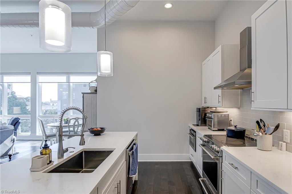 Winston-Salem, North Carolina 27101, United States, 2 Bedrooms Bedrooms, ,2 BathroomsBathrooms,Residential,Active,122058