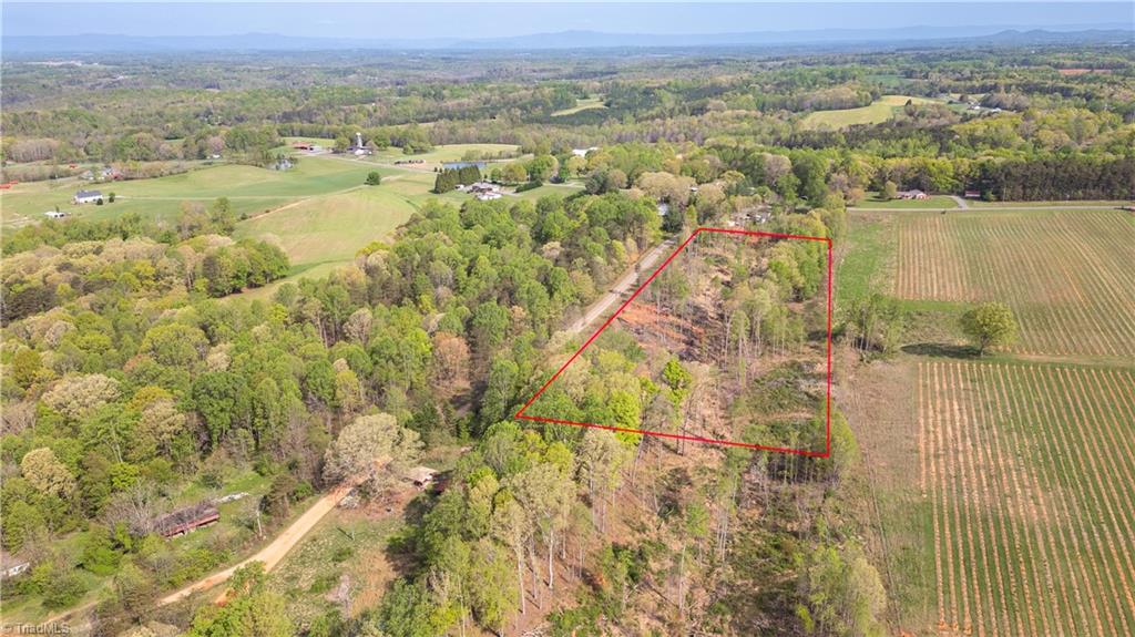 Jarvis Plantation Road, Dobson, North Carolina image 7
