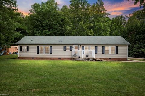 1150 Canterberry Farm Road, Westfield, NC 27053 - #: 1141991