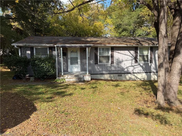 2213 Pear Street, Greensboro, NC, 27401