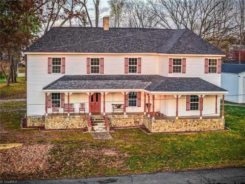 A home in Pilot Mountain