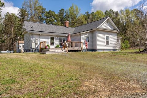 4724 Old Julian Road Julian NC 27283
