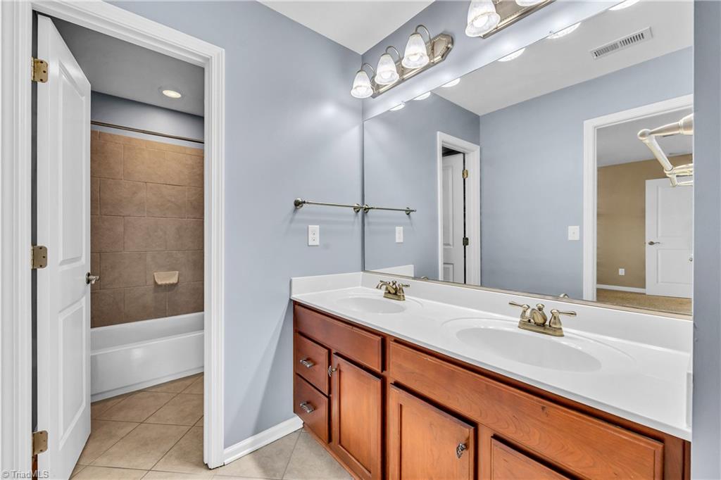3918 Stafford Run Court, High Point, North Carolina image 30