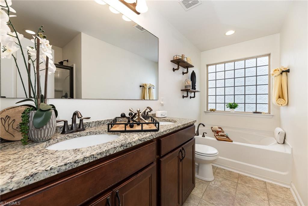 2711 Chari Park Lane, Walkertown, North Carolina image 26