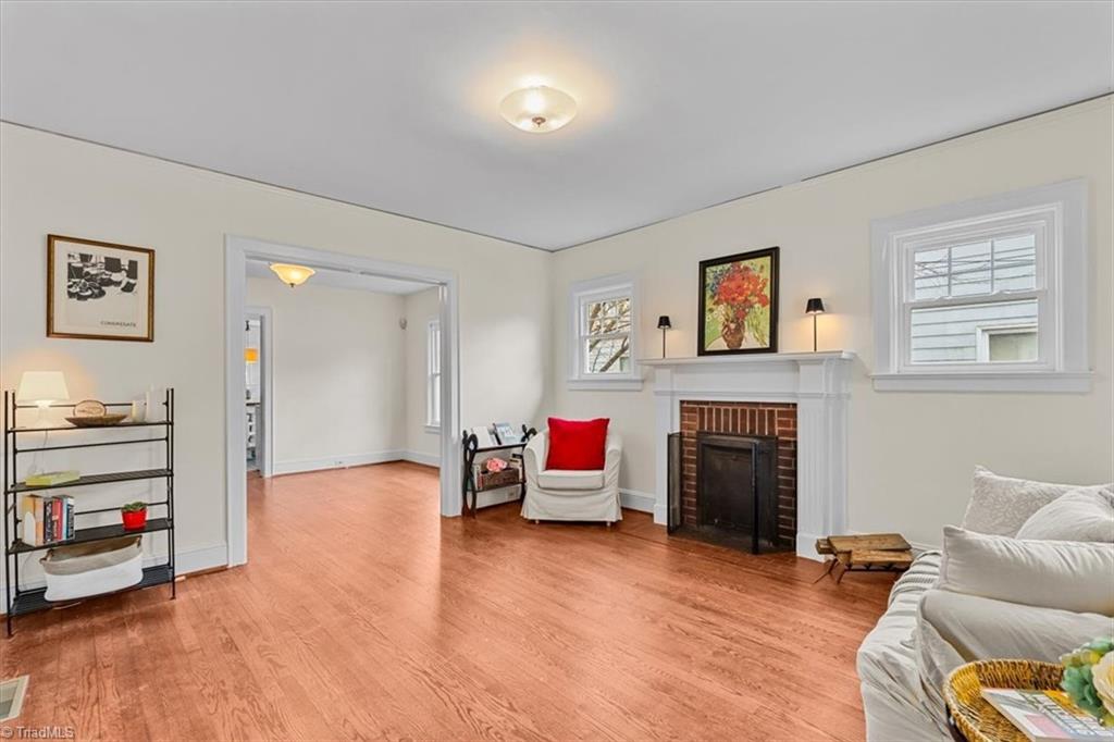 1107 Lexington Avenue