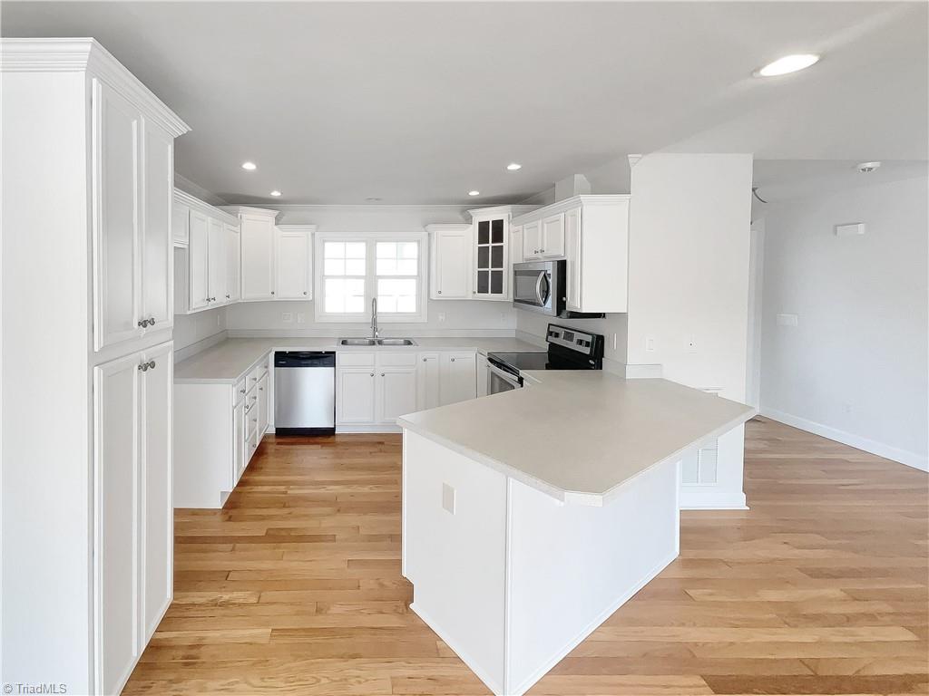 2942 Clear Ridge Drive