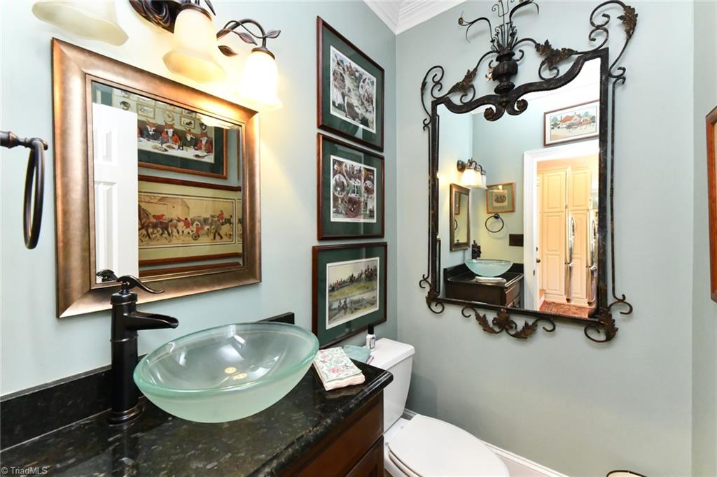 6005 Deer Park Circle, Greensboro, North Carolina image 15