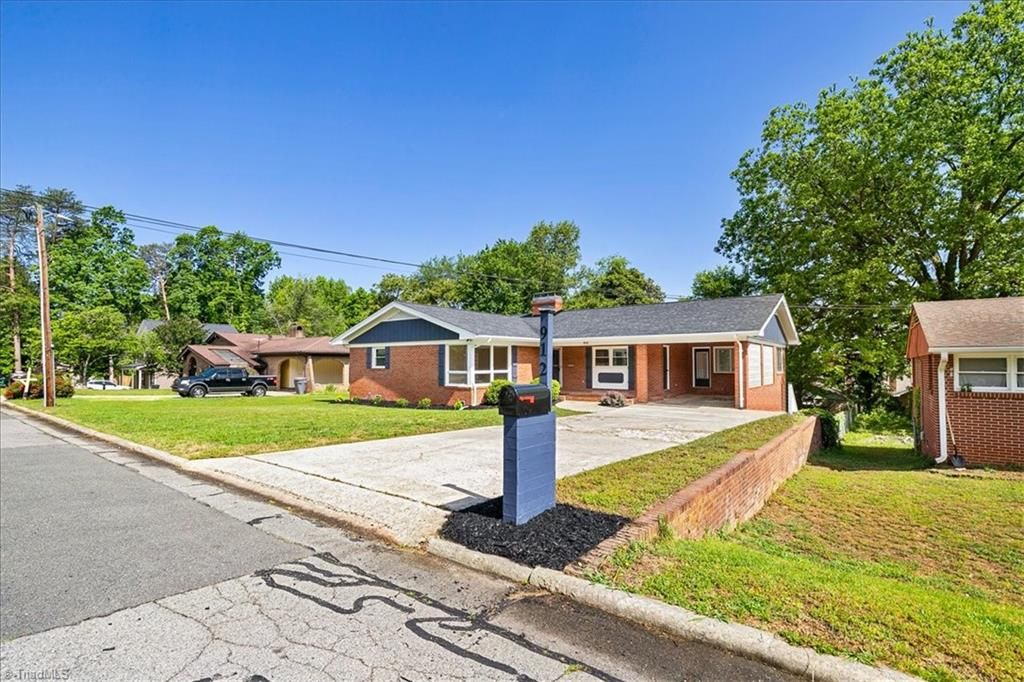 Photo of 912 Hilltop Boulevard, Reidsville, NC 27320 (MLS # 1217939)