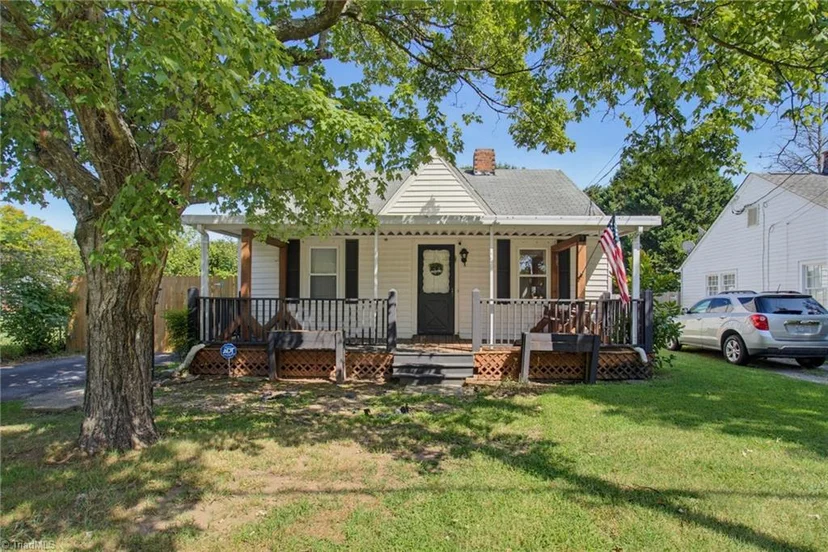 610 Baker Road, photo 1 of 18
