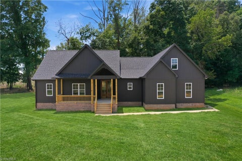 Homes For Sale - 1520 Pack Lane<br/> Mebane, NC 27302