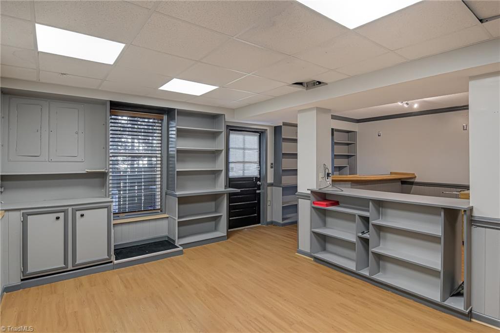 Winston-Salem, North Carolina 27106, United States, 4 Bedrooms Bedrooms, ,5 BathroomsBathrooms,Residential,Pending,90537