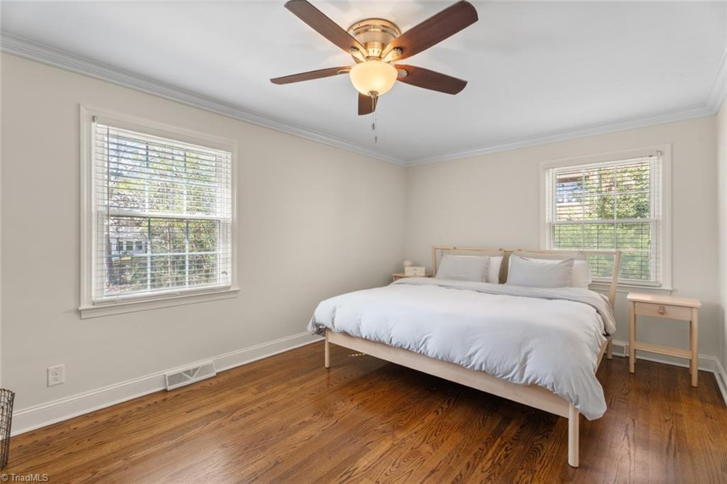 Winston-Salem, North Carolina 27103, United States, 3 Bedrooms Bedrooms, ,2 BathroomsBathrooms,Residential,Active,92837