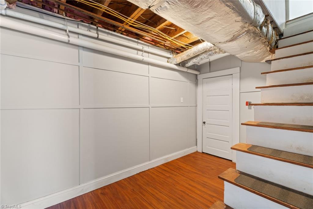 Winston-Salem, North Carolina 27103, United States, 3 Bedrooms Bedrooms, ,2 BathroomsBathrooms,Residential,Active,92837