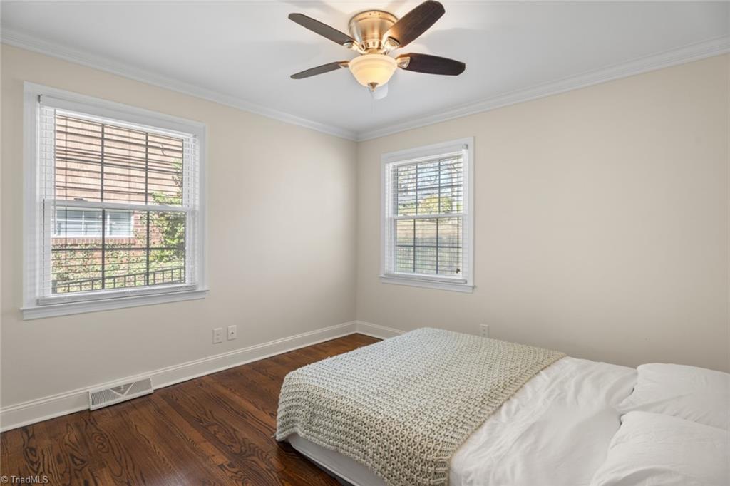 Winston-Salem, North Carolina 27103, United States, 3 Bedrooms Bedrooms, ,2 BathroomsBathrooms,Residential,Active,92837